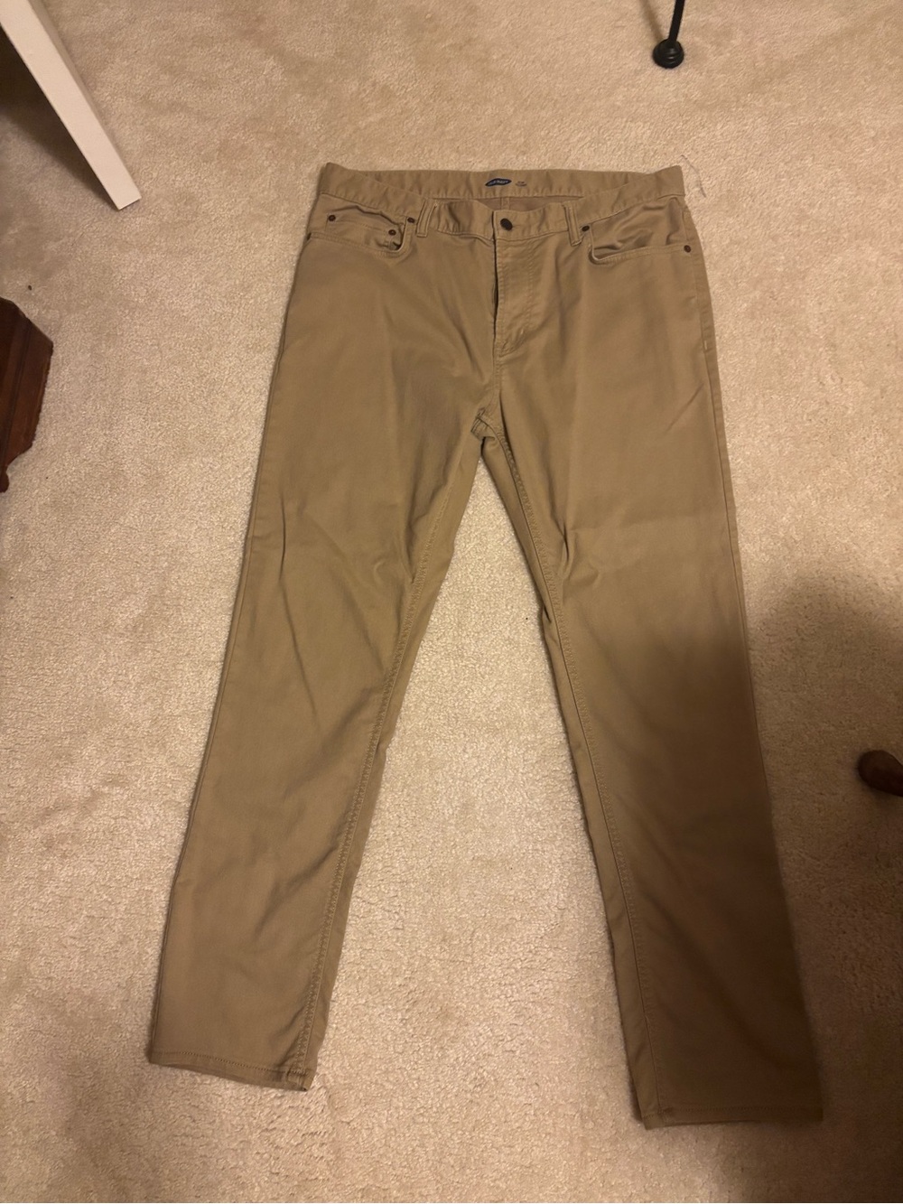 Old Navy Men's Slim Fit Pants in Khaki